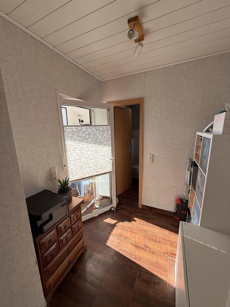 Predaj bytu 2-izbový 93 m², Rheinbrohl, Porýnie-Falcko Predaj bytu 2-izbový 93 m², Rheinbrohl, Porýnie-Falcko