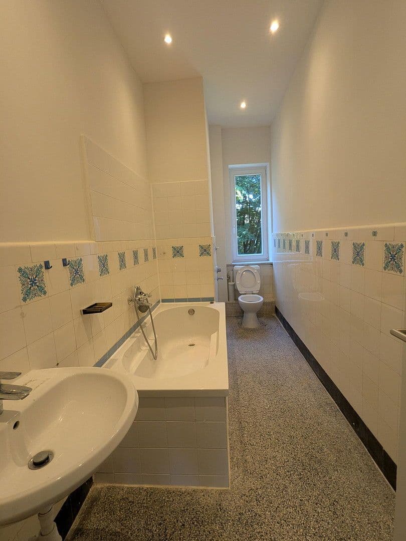 Predaj bytu 3-izbový 92 m², Fuhlsbüttler Straße 551, Hamburg, Hamburg Predaj bytu 3-izbový 92 m², Fuhlsbüttler Straße 551, Hamburg, Hamburg