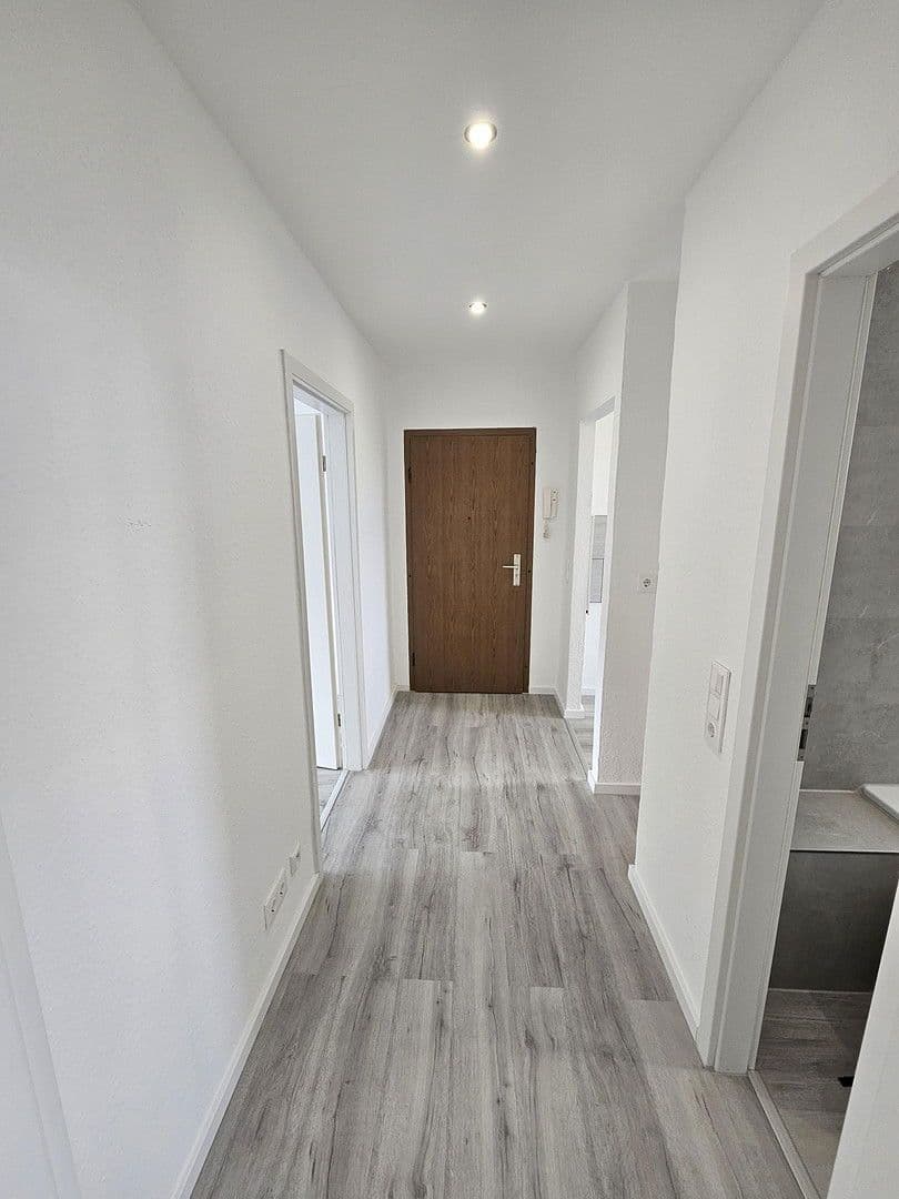 Prenájom bytu 3-izbový 62 m², Hauptstraße 344, Markkleeberg, Sasko Prenájom bytu 3-izbový 62 m², Hauptstraße 344, Markkleeberg, Sasko