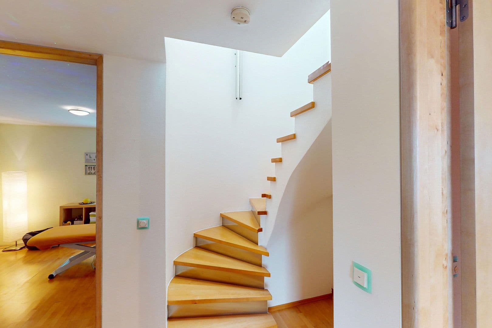 Predaj domu 198 m², pozemek 546 m², Mühlangerstr. 11, Dorfen, Bavorsko Predaj domu 198 m², pozemek 546 m², Mühlangerstr. 11, Dorfen, Bavorsko