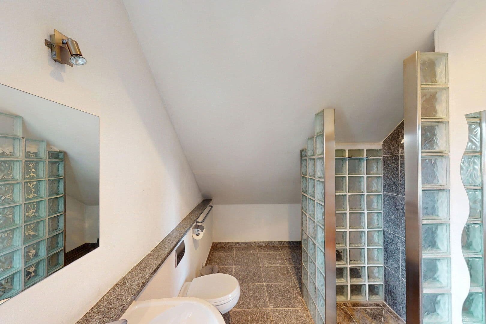 Predaj domu 198 m², pozemek 546 m², Mühlangerstr. 11, Dorfen, Bavorsko Predaj domu 198 m², pozemek 546 m², Mühlangerstr. 11, Dorfen, Bavorsko