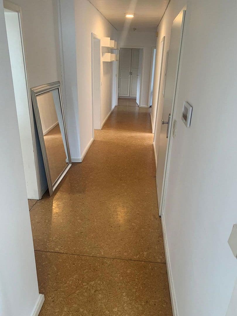 Predaj bytu 5-izbový 113 m², Neckartailfingen, Bádensko-Wurttembersko Predaj bytu 5-izbový 113 m², Neckartailfingen, Bádensko-Wurttembersko