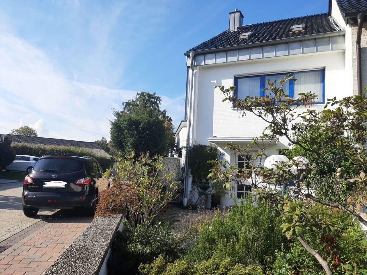 Predaj domu 187 m², pozemek 330 m², Niederkassel, Severné Porýnie - Westfálsko Predaj domu 187 m², pozemek 330 m², Niederkassel, Severné Porýnie - Westfálsko