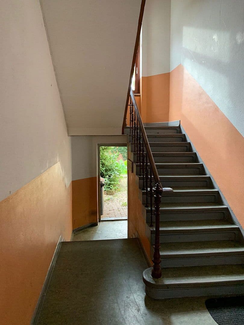 Prenájom bytu 4-izbový 120 m², Douglasstr. 6, Karlsruhe, Bádensko-Wurttembersko Prenájom bytu 4-izbový 120 m², Douglasstr. 6, Karlsruhe, Bádensko-Wurttembersko