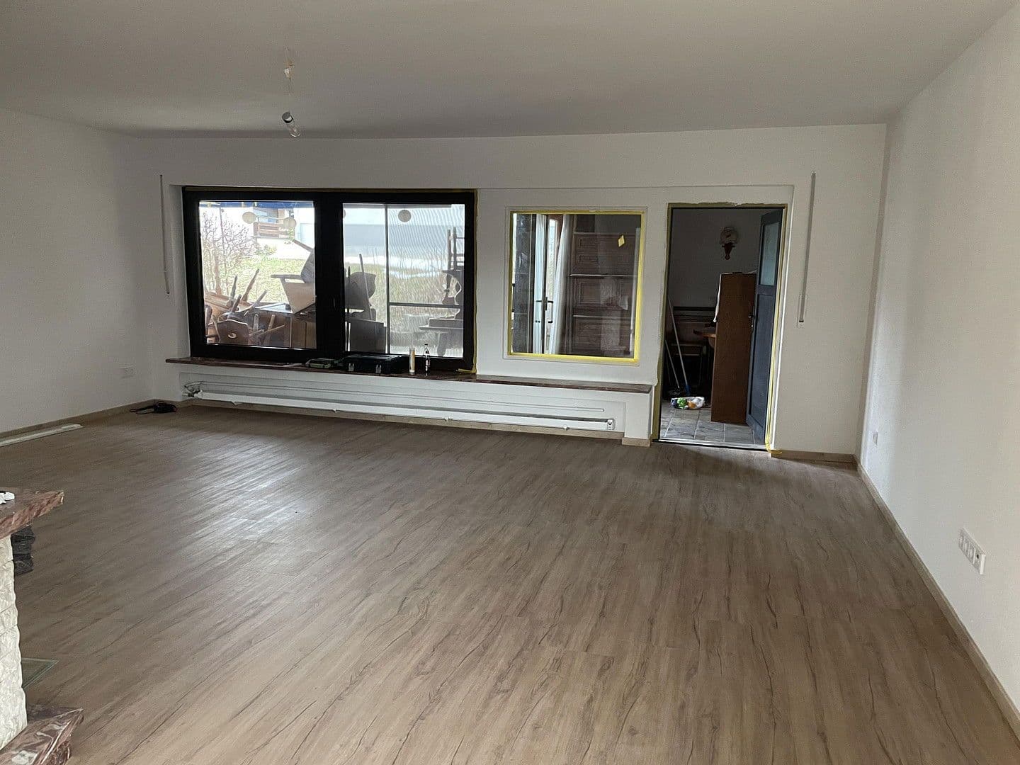 Prenájom bytu 3-izbový 120 m², Neustädter Str. 23, Diespeck, Bavorsko Prenájom bytu 3-izbový 120 m², Neustädter Str. 23, Diespeck, Bavorsko