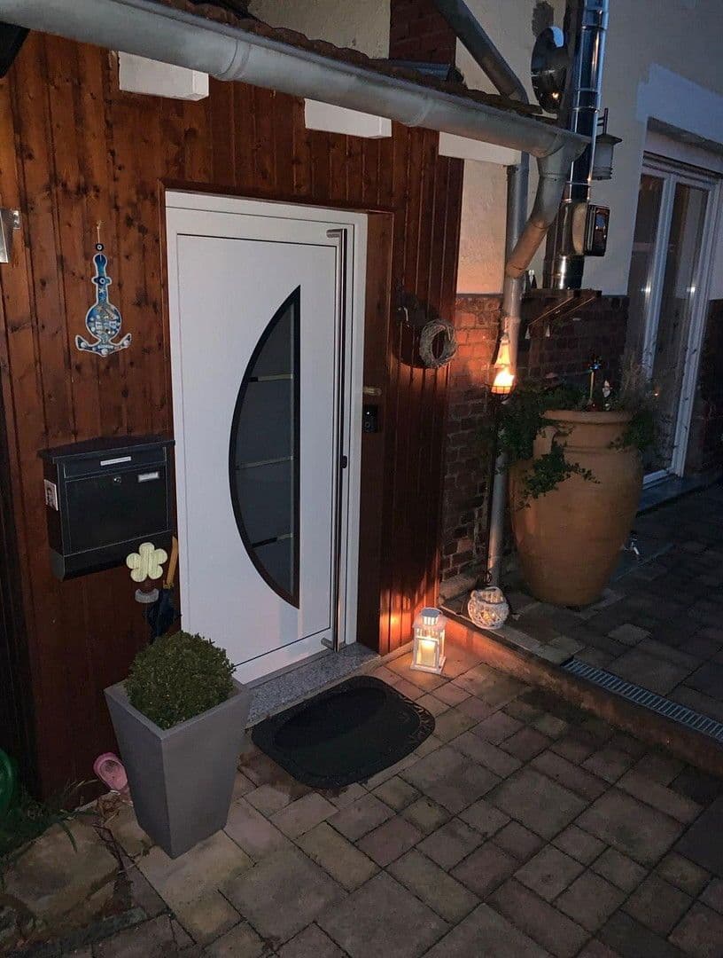 Prenájom domu 100 m², pozemek 600 m², Wetter (Ruhr), Severné Porýnie - Westfálsko Prenájom domu 100 m², pozemek 600 m², Wetter (Ruhr), Severné Porýnie - Westfálsko