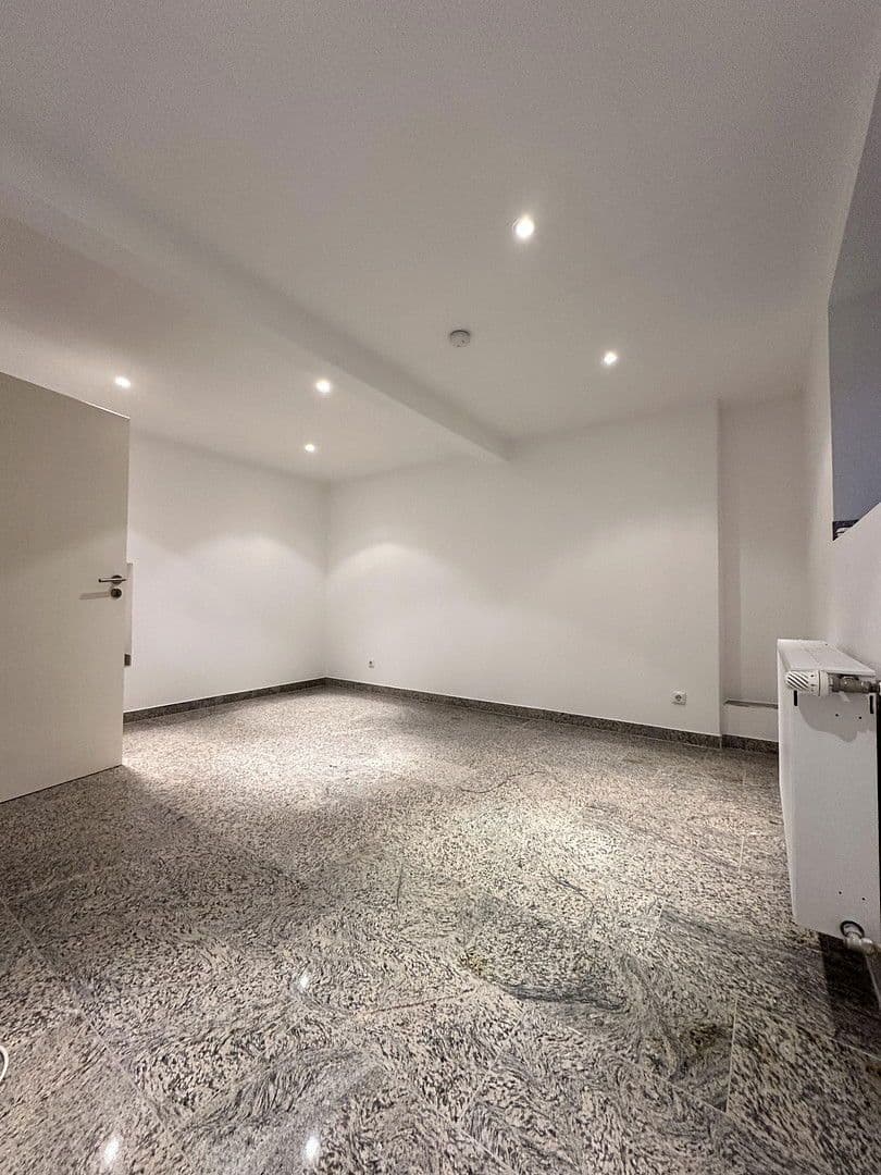 Prenájom domu 100 m², pozemek 600 m², Wetter (Ruhr), Severné Porýnie - Westfálsko Prenájom domu 100 m², pozemek 600 m², Wetter (Ruhr), Severné Porýnie - Westfálsko