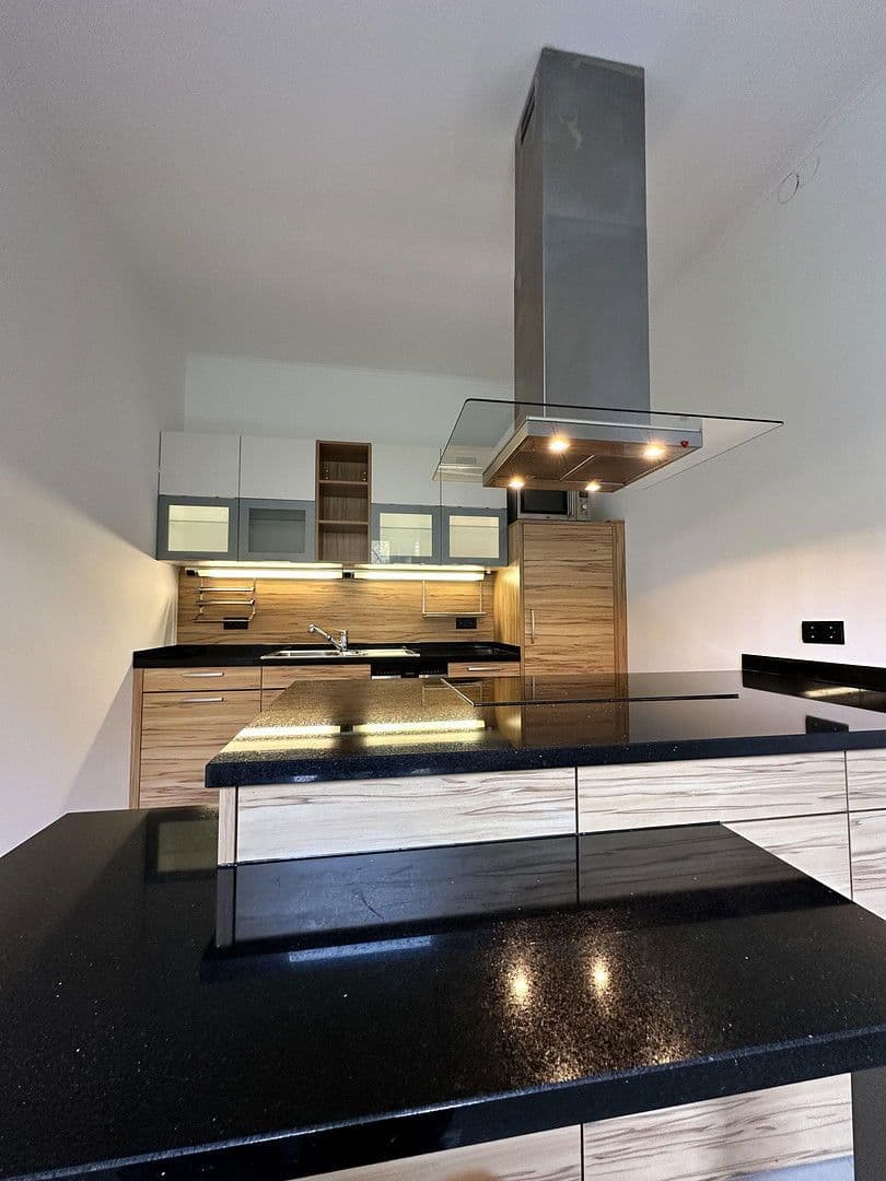 Prenájom domu 100 m², pozemek 600 m², Wetter (Ruhr), Severné Porýnie - Westfálsko Prenájom domu 100 m², pozemek 600 m², Wetter (Ruhr), Severné Porýnie - Westfálsko