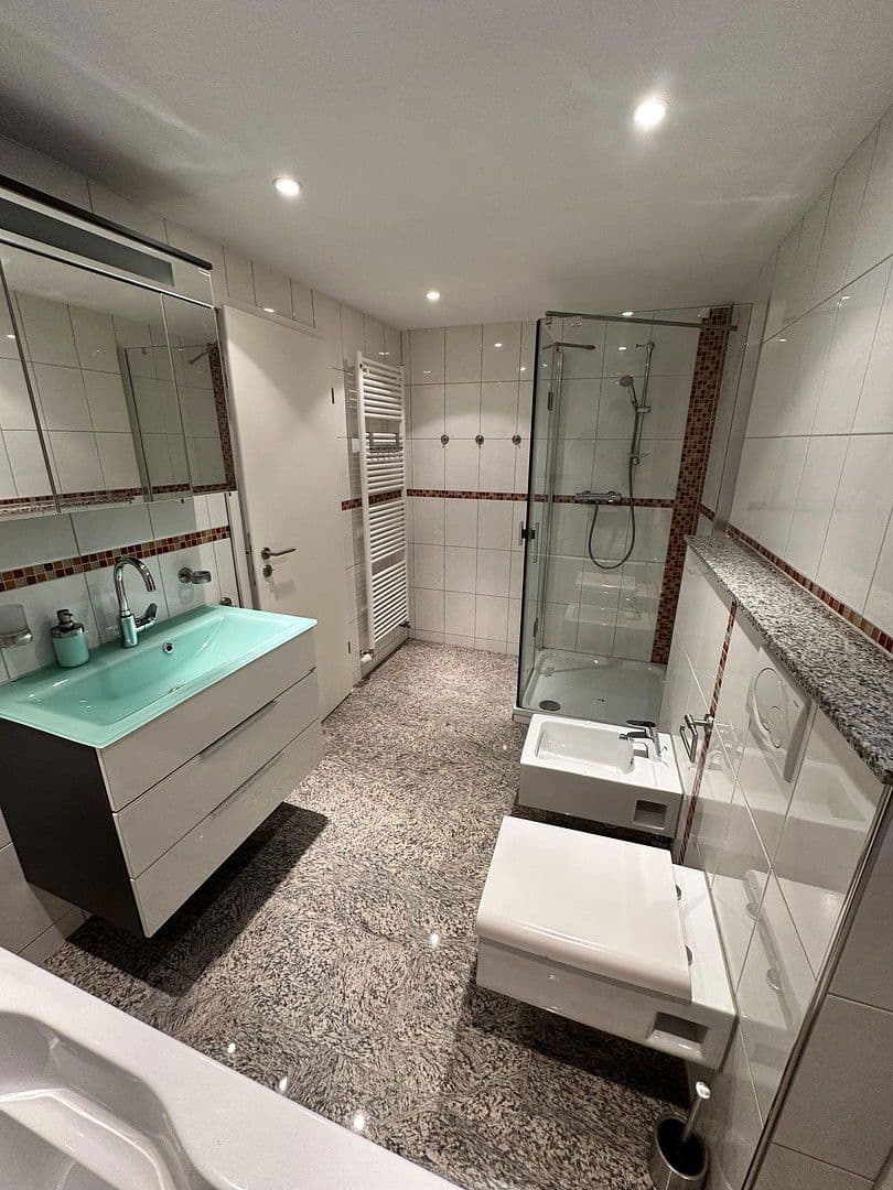 Prenájom domu 100 m², pozemek 600 m², Wetter (Ruhr), Severné Porýnie - Westfálsko Prenájom domu 100 m², pozemek 600 m², Wetter (Ruhr), Severné Porýnie - Westfálsko