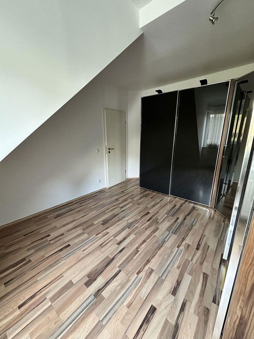 Prenájom domu 100 m², pozemek 600 m², Wetter (Ruhr), Severné Porýnie - Westfálsko Prenájom domu 100 m², pozemek 600 m², Wetter (Ruhr), Severné Porýnie - Westfálsko