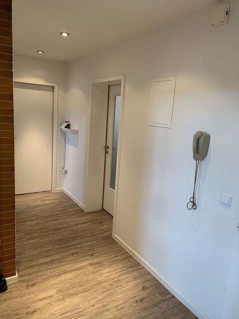 Prenájom bytu 3-izbový 85 m², Am Emmersberg 43, Saarbrücken, Sársko Prenájom bytu 3-izbový 85 m², Am Emmersberg 43, Saarbrücken, Sársko