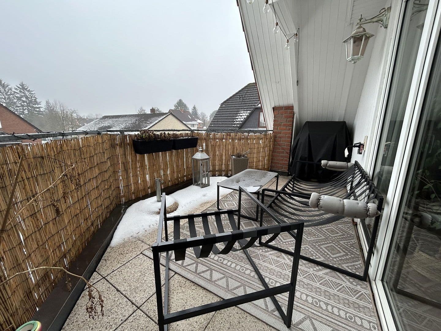 Prenájom bytu 3-izbový 84 m², Hannover, Dolné Sasko Prenájom bytu 3-izbový 84 m², Hannover, Dolné Sasko