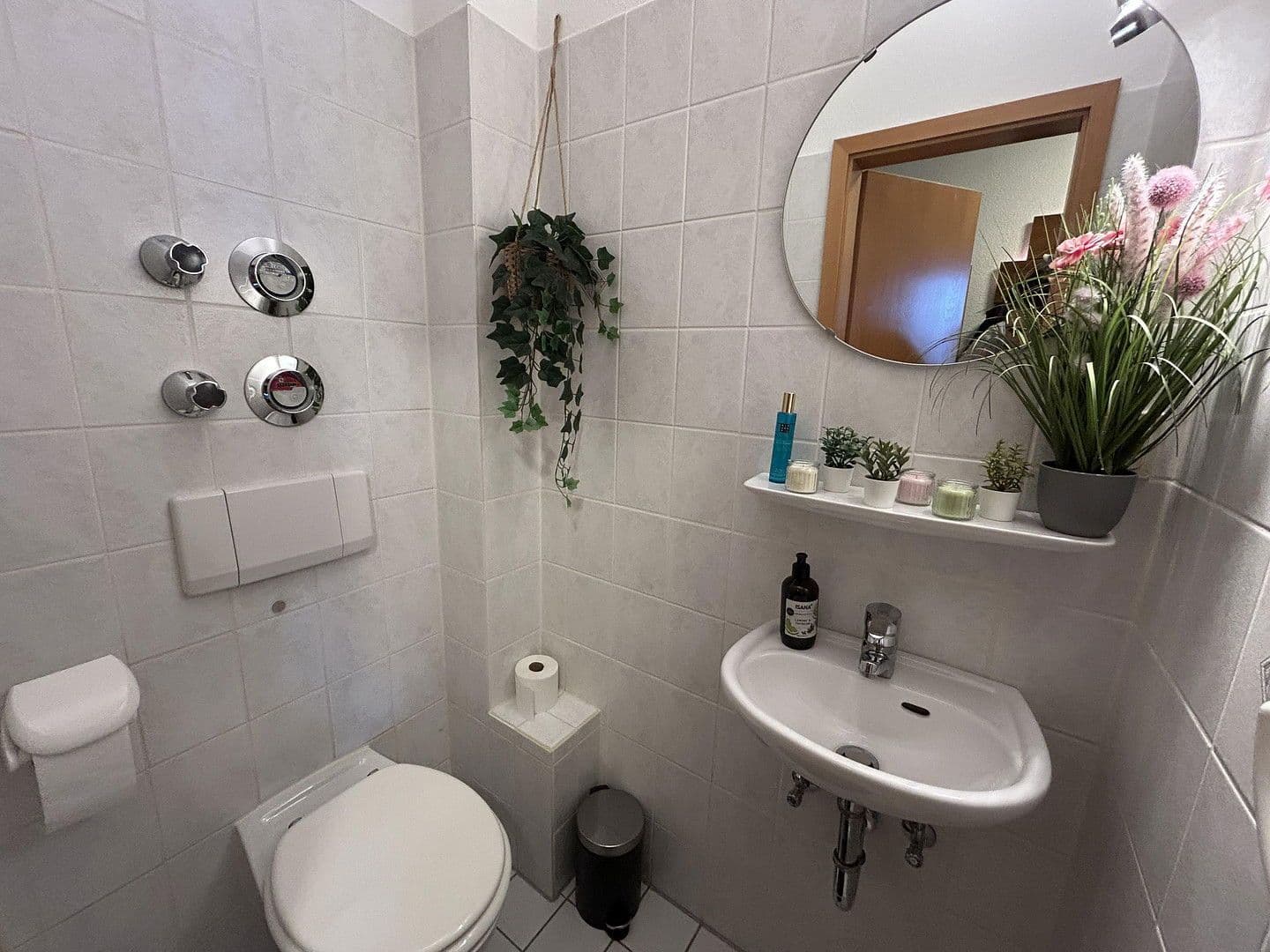 Prenájom bytu 3-izbový 84 m², Hannover, Dolné Sasko Prenájom bytu 3-izbový 84 m², Hannover, Dolné Sasko