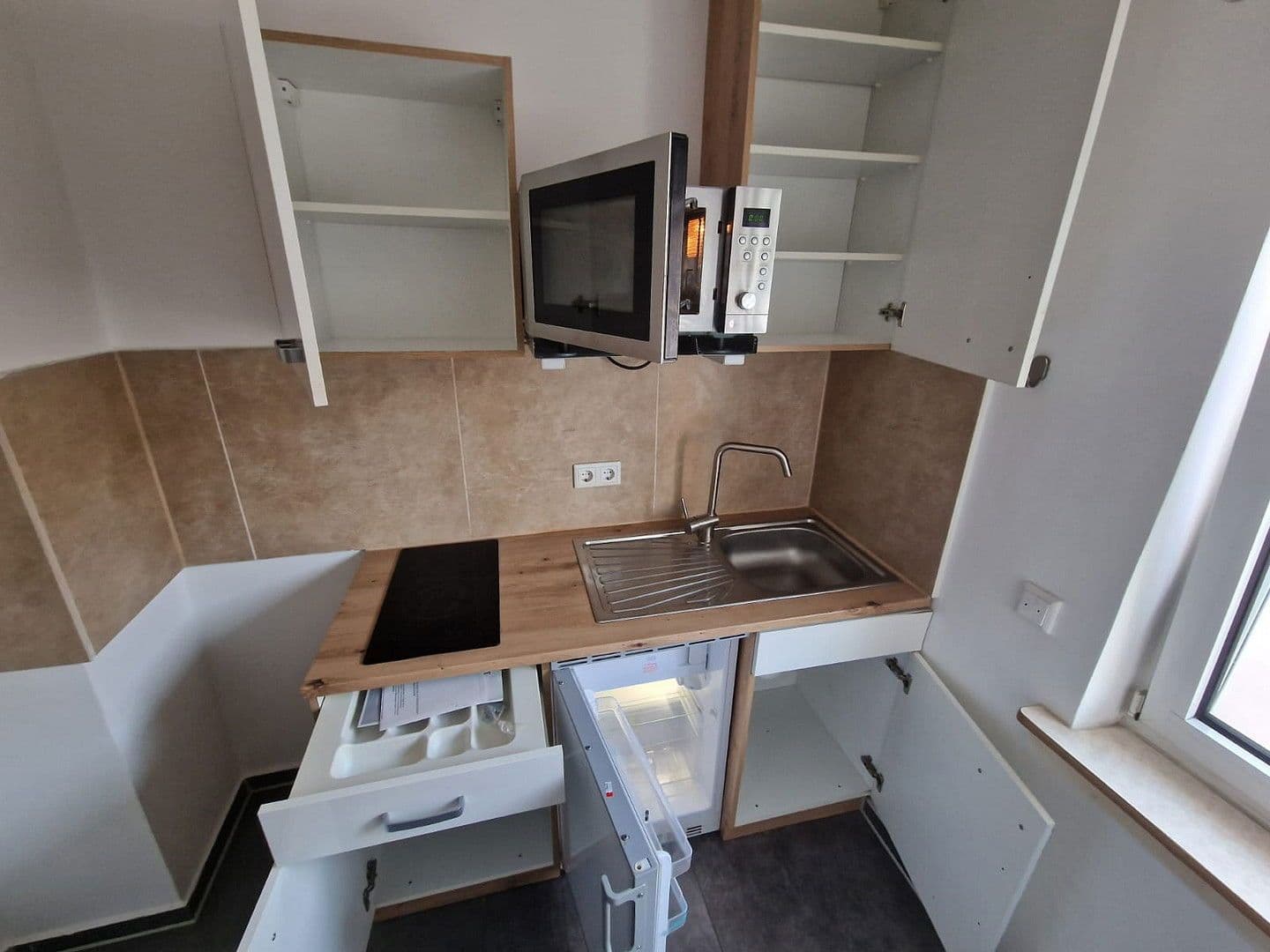 Prenájom bytu 1-izbový 35 m², Pfortenstrasse 18, Frankfurt am Main, Hesensko Prenájom bytu 1-izbový 35 m², Pfortenstrasse 18, Frankfurt am Main, Hesensko