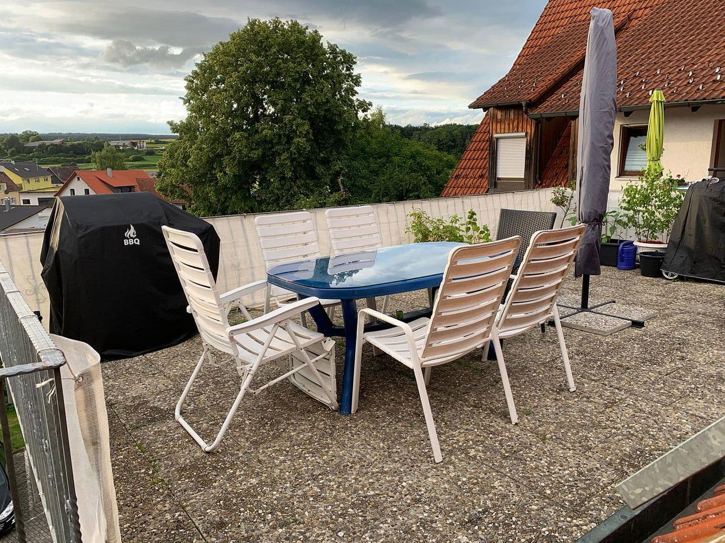 Prenájom bytu 114 m², Bingen, Bádensko-Wurttembersko Prenájom bytu 114 m², Bingen, Bádensko-Wurttembersko