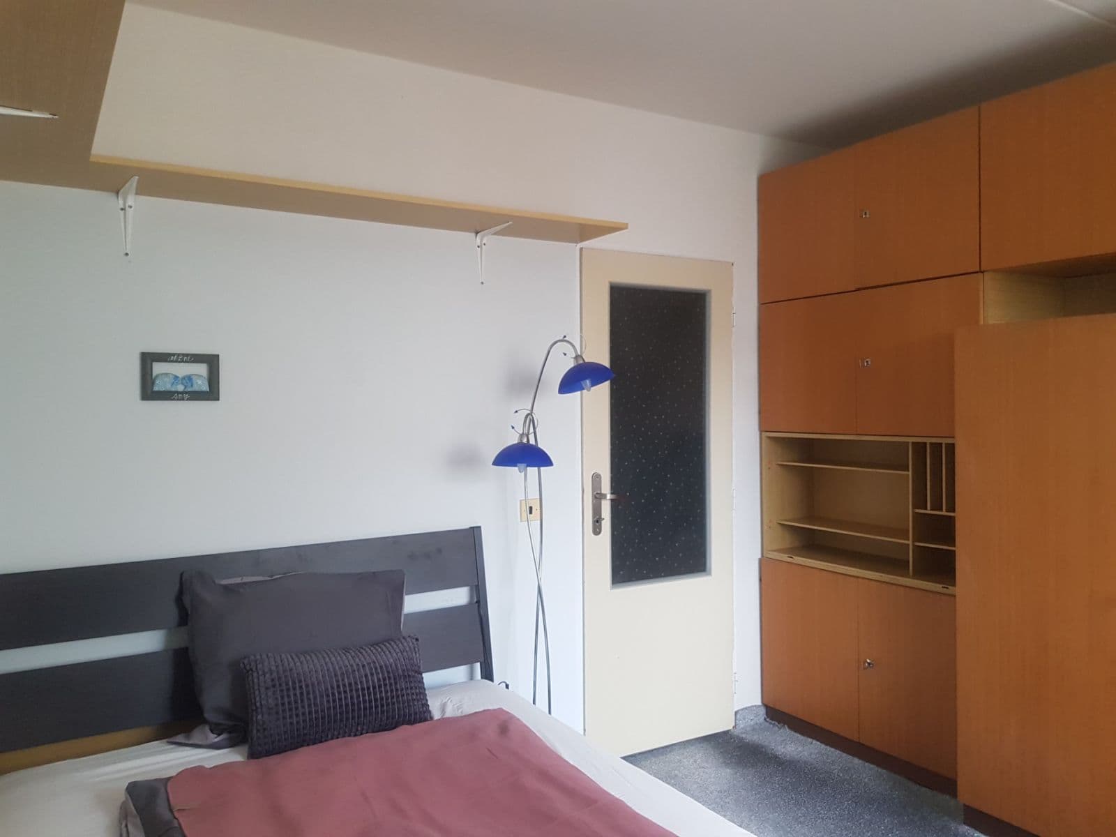 Prenájom bytu 4-izbový 83 m², Španielova, Praha, Praha Prenájom bytu 4-izbový 83 m², Španielova, Praha, Praha