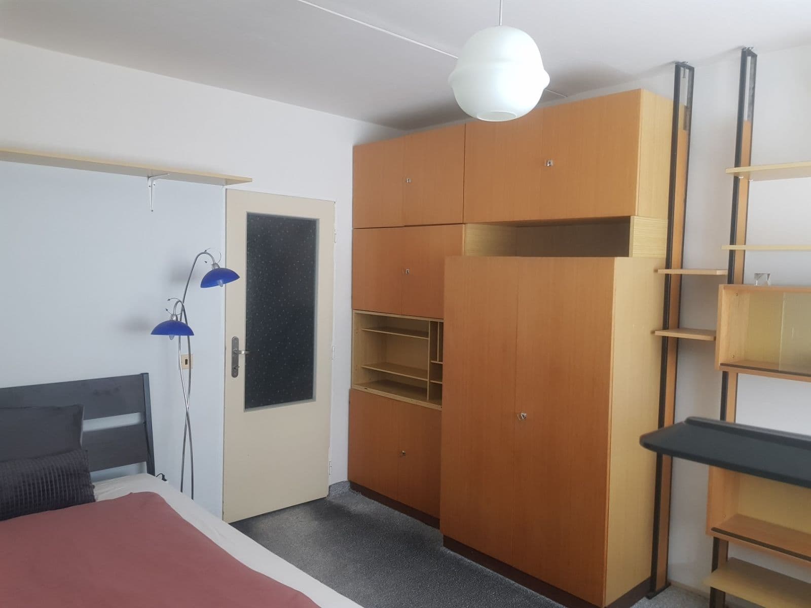 Prenájom bytu 4-izbový 83 m², Španielova, Praha, Praha Prenájom bytu 4-izbový 83 m², Španielova, Praha, Praha
