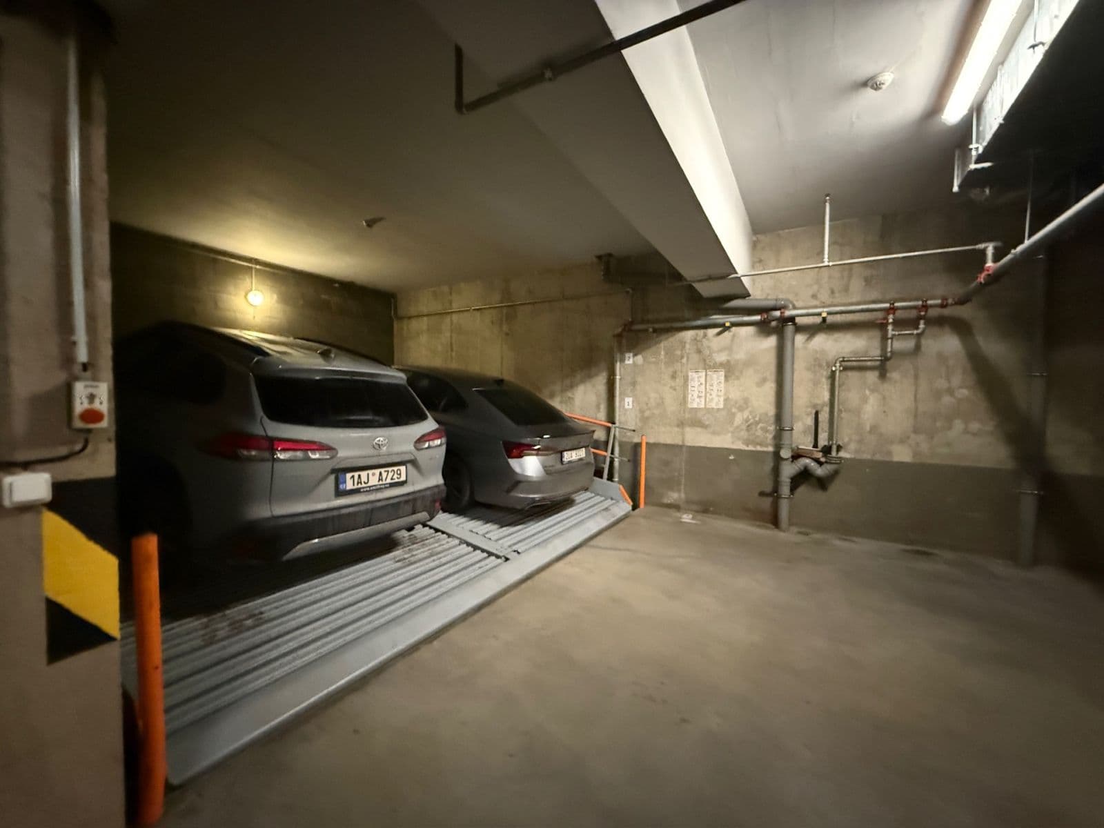 Prenájom bytu 3-izbový 64 m², Františka Kadlece, Praha, Praha Prenájom bytu 3-izbový 64 m², Františka Kadlece, Praha, Praha