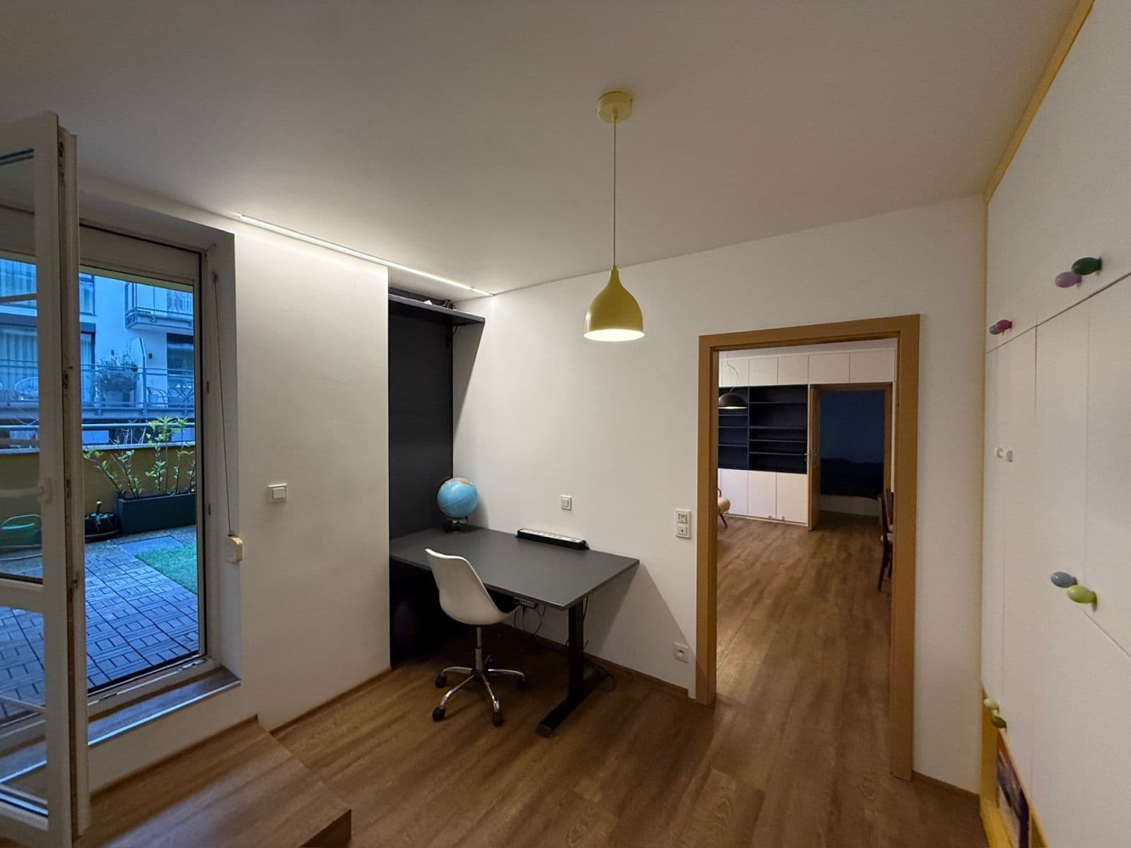 Prenájom bytu 3-izbový 64 m², Františka Kadlece, Praha, Praha Prenájom bytu 3-izbový 64 m², Františka Kadlece, Praha, Praha