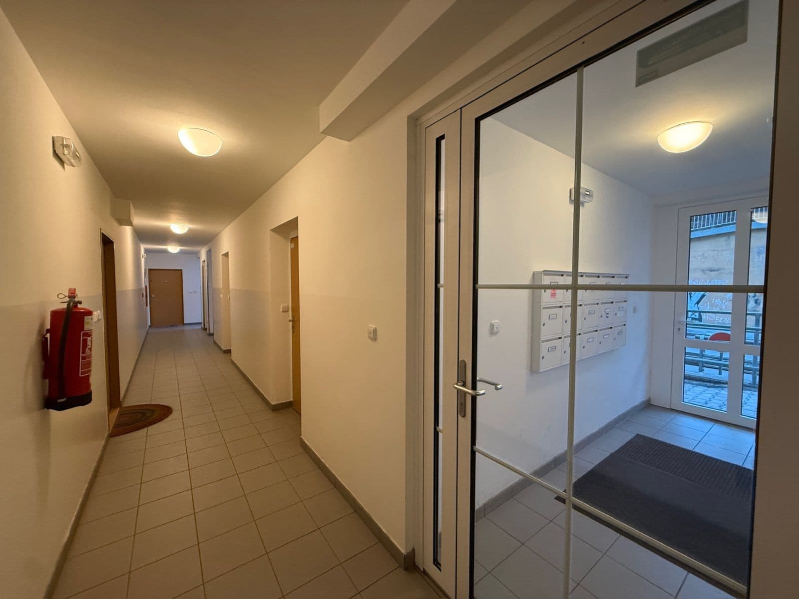 Prenájom bytu 3-izbový 64 m², Františka Kadlece, Praha, Praha Prenájom bytu 3-izbový 64 m², Františka Kadlece, Praha, Praha