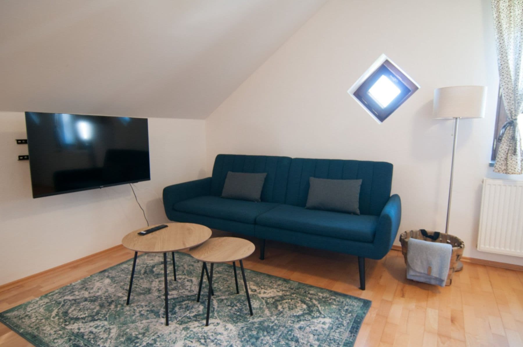 Prenájom bytu 1-izbový 30 m², Palackého, Horní Planá, Jihočeský kraj Prenájom bytu 1-izbový 30 m², Palackého, Horní Planá, Jihočeský kraj