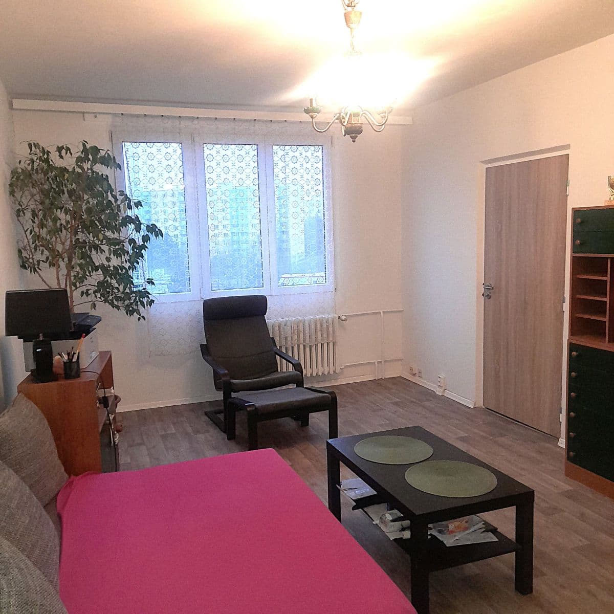 Prenájom bytu 2-izbový 61 m², Zárubova, Praha, Praha Prenájom bytu 2-izbový 61 m², Zárubova, Praha, Praha