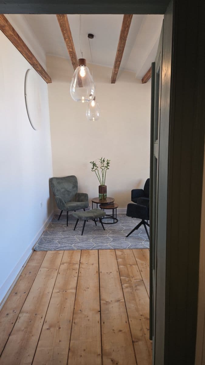 Prenájom bytu 1-izbový 40 m², Janáčkovo nábřeží, Praha, Praha Prenájom bytu 1-izbový 40 m², Janáčkovo nábřeží, Praha, Praha