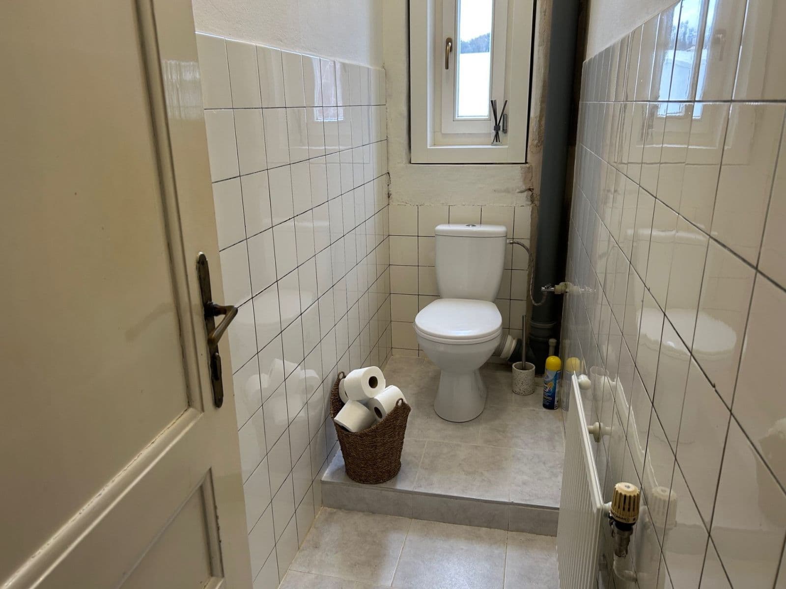 Prenájom bytu 4-izbový 107 m², U cukrovaru, Mladá Boleslav, Středočeský kraj Prenájom bytu 4-izbový 107 m², U cukrovaru, Mladá Boleslav, Středočeský kraj