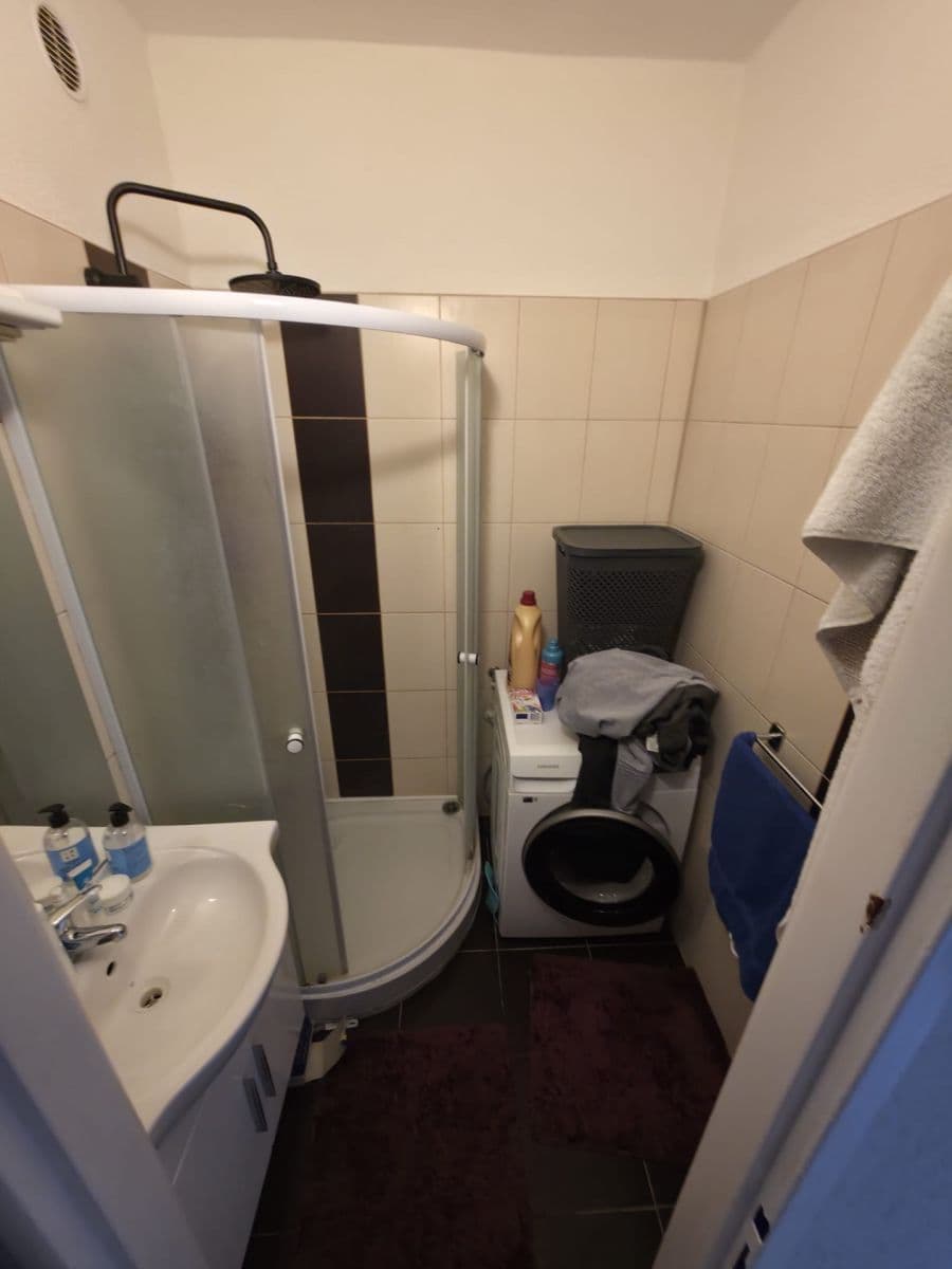 Prenájom bytu 2-izbový 59 m², Opavská, Ostrava, Moravskoslezský kraj Prenájom bytu 2-izbový 59 m², Opavská, Ostrava, Moravskoslezský kraj