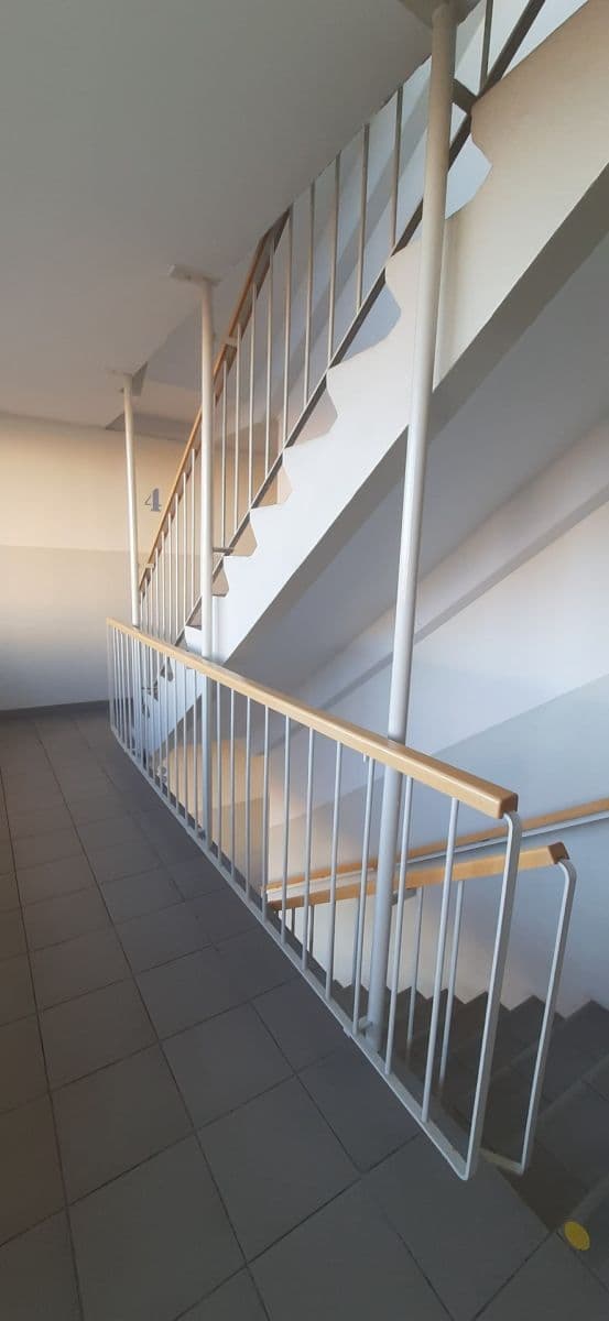 Prenájom bytu 2-izbový 48 m², Mendelova, Praha, Praha Prenájom bytu 2-izbový 48 m², Mendelova, Praha, Praha