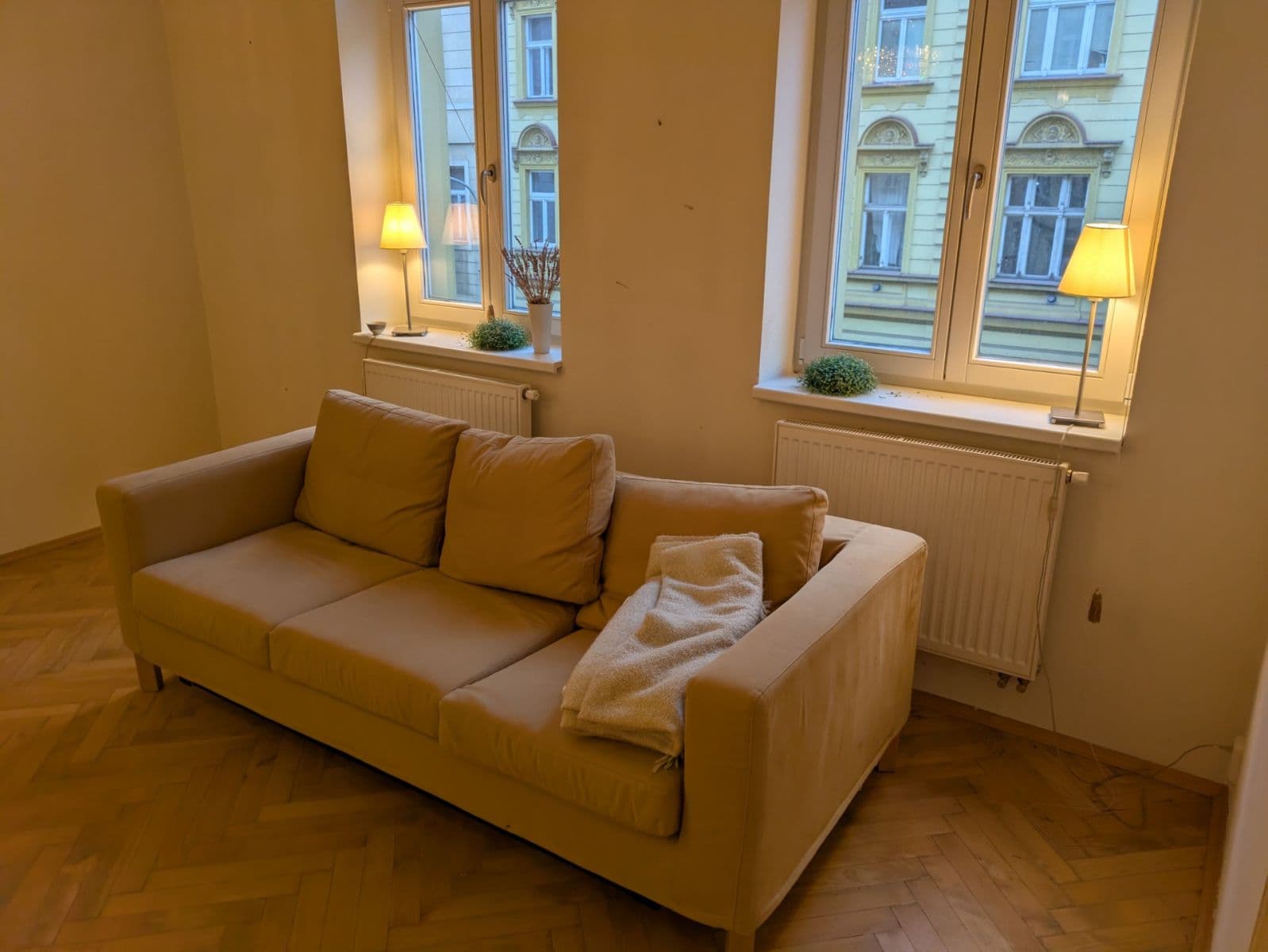 Prenájom bytu 2-izbový 58 m², Táboritská, Praha, Praha Prenájom bytu 2-izbový 58 m², Táboritská, Praha, Praha