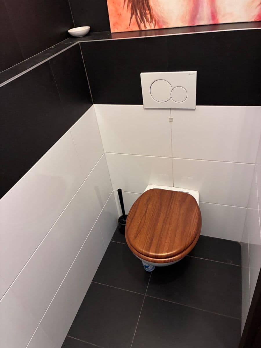 Predaj bytu 3-izbový 67 m², Psárská, Praha, Praha Predaj bytu 3-izbový 67 m², Psárská, Praha, Praha