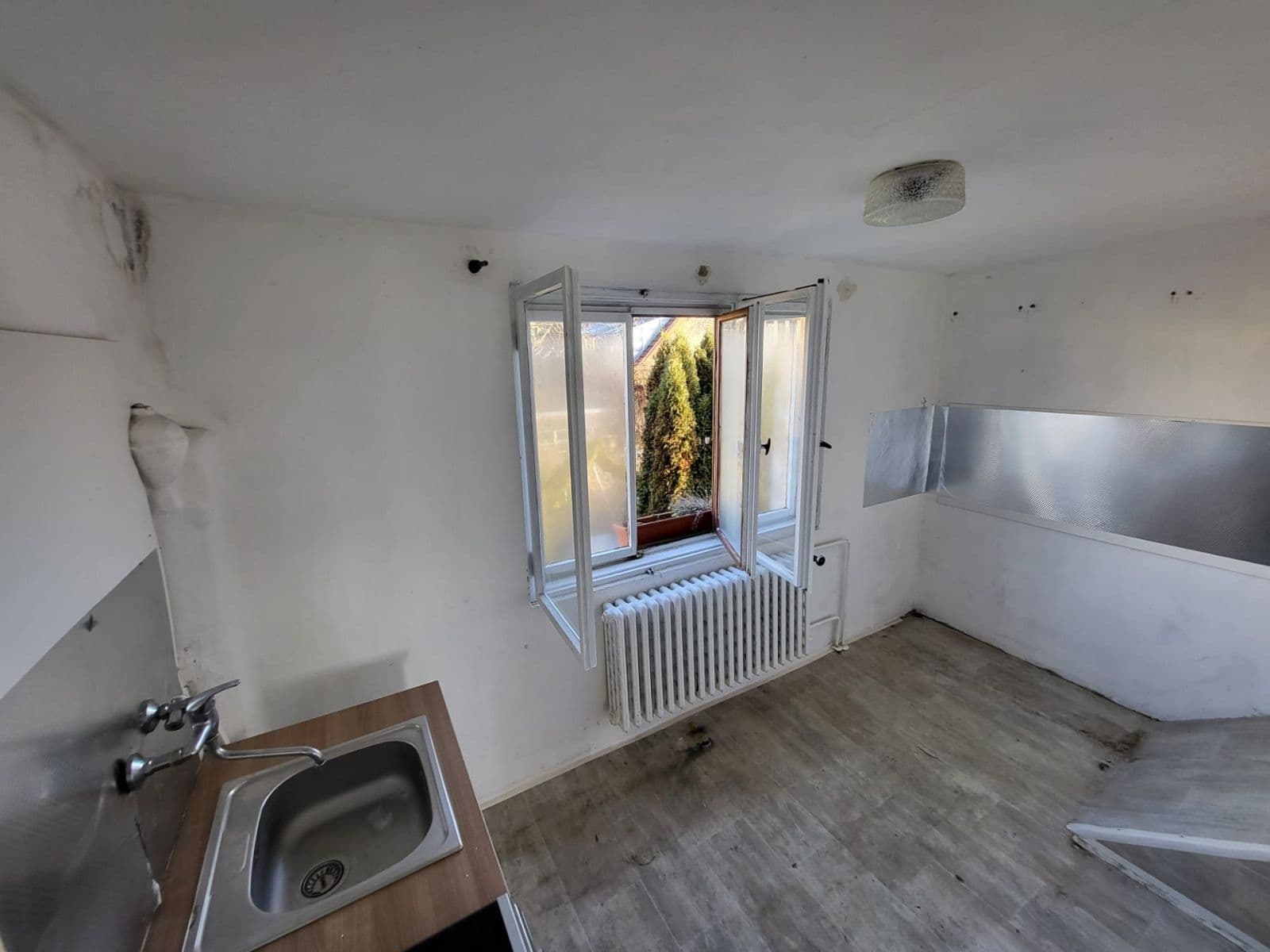 Predaj domu 70 m², pozemek 212 m², Záluské, Praha, Praha Predaj domu 70 m², pozemek 212 m², Záluské, Praha, Praha