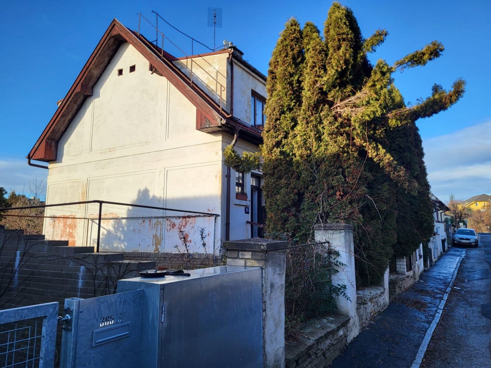 Predaj domu 70 m², pozemek 212 m², Záluské, Praha, Praha Predaj domu 70 m², pozemek 212 m², Záluské, Praha, Praha