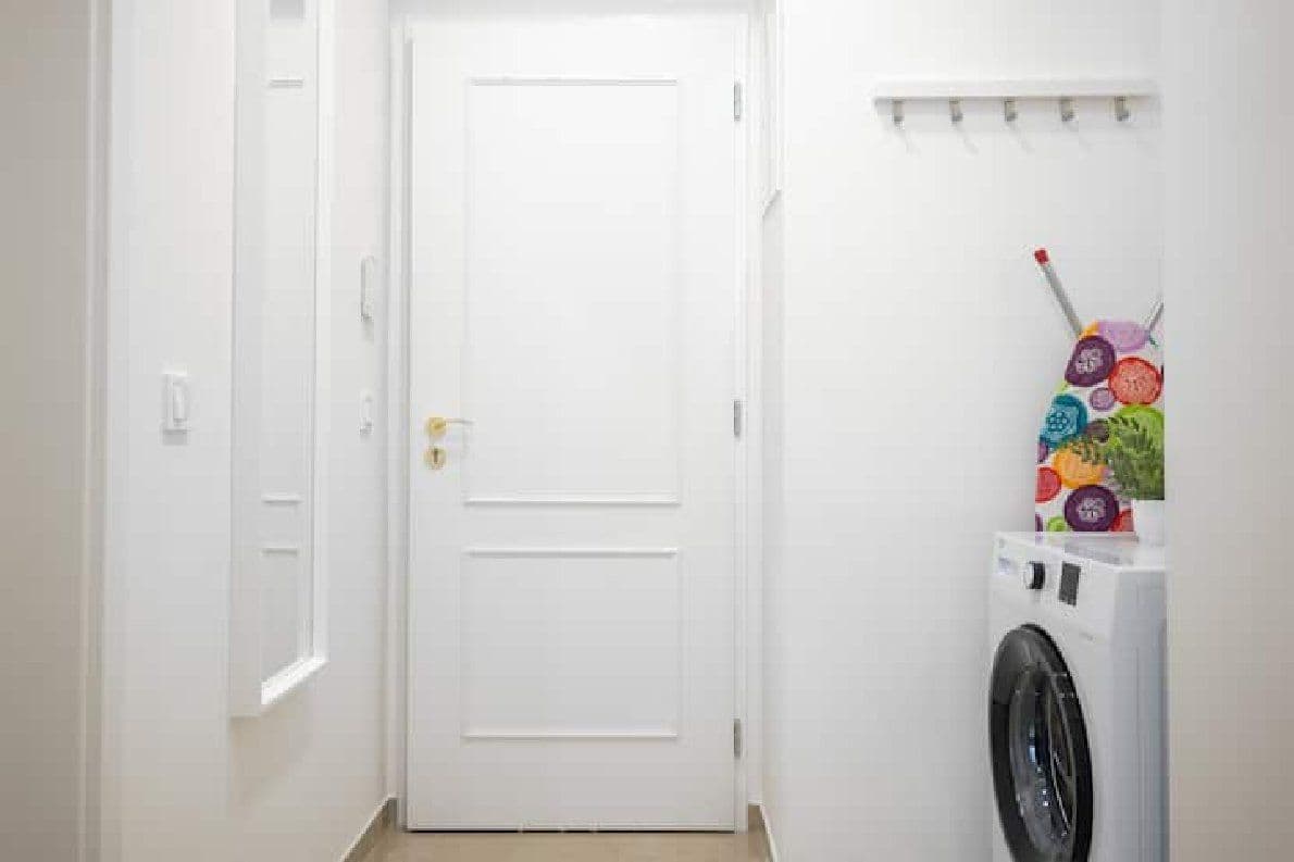 Prenájom bytu 25 m², Varšavská, Praha, Praha Prenájom bytu 25 m², Varšavská, Praha, Praha