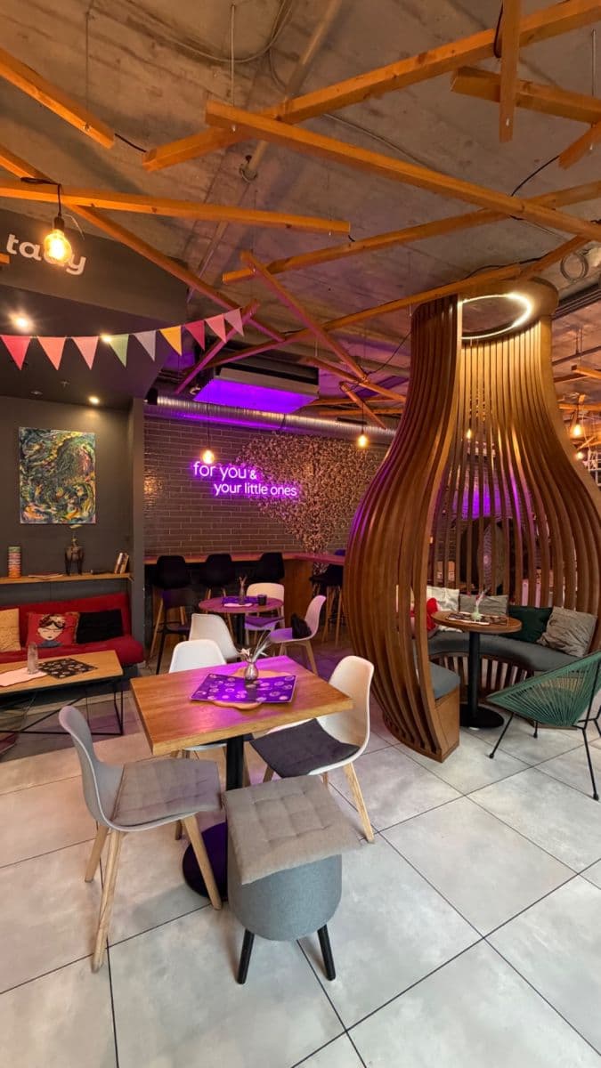 Prenájom nebytového priestoru 200 m², Sokolovská, Praha, Praha Prenájom nebytového priestoru 200 m², Sokolovská, Praha, Praha