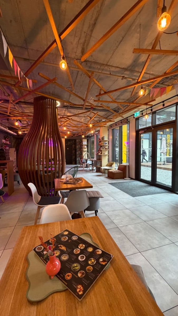 Prenájom nebytového priestoru 200 m², Sokolovská, Praha, Praha Prenájom nebytového priestoru 200 m², Sokolovská, Praha, Praha