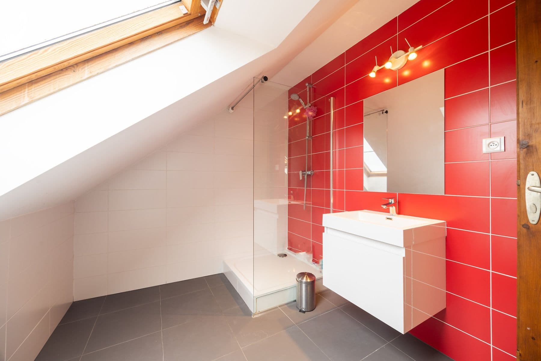 Predaj domu 202 m², pozemek 1.606 m², Masarykovo nám., Říčany, Středočeský kraj Predaj domu 202 m², pozemek 1.606 m², Masarykovo nám., Říčany, Středočeský kraj