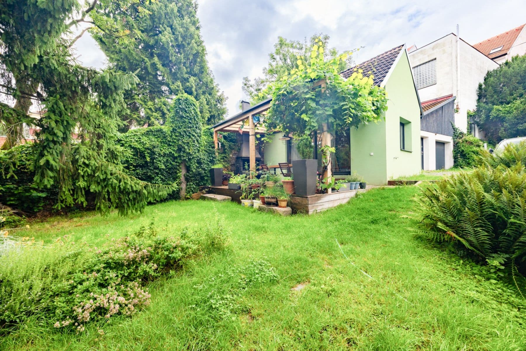 Predaj domu 202 m², pozemek 1.606 m², Masarykovo nám., Říčany, Středočeský kraj Predaj domu 202 m², pozemek 1.606 m², Masarykovo nám., Říčany, Středočeský kraj