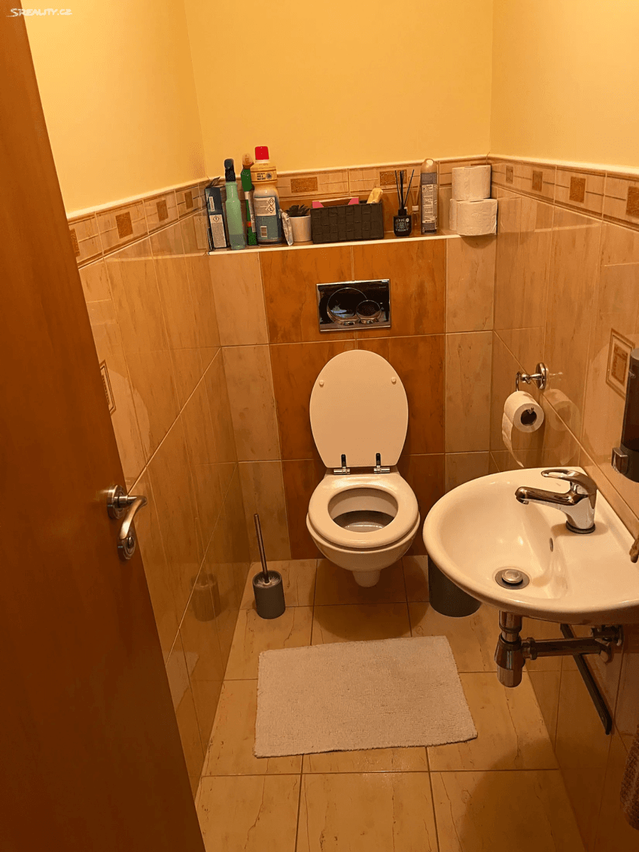 Predaj domu 180 m², pozemek 1.443 m², Netín, Kraj Vysočina Predaj domu 180 m², pozemek 1.443 m², Netín, Kraj Vysočina