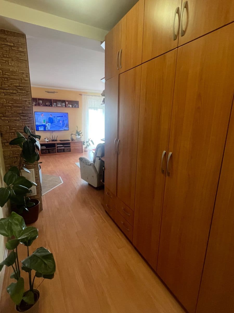 Predaj domu 180 m², pozemek 1.443 m², Netín, Kraj Vysočina Predaj domu 180 m², pozemek 1.443 m², Netín, Kraj Vysočina