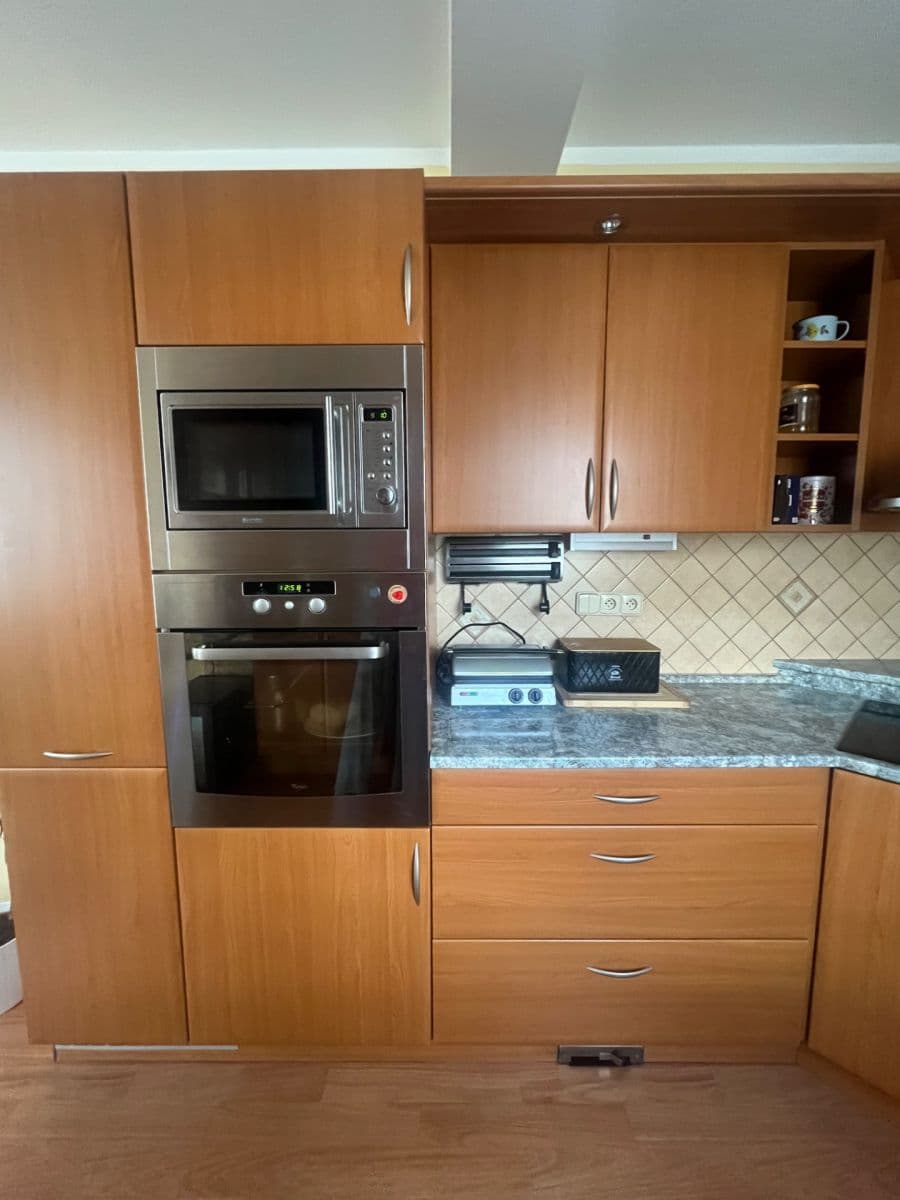 Predaj domu 180 m², pozemek 1.443 m², Netín, Kraj Vysočina Predaj domu 180 m², pozemek 1.443 m², Netín, Kraj Vysočina
