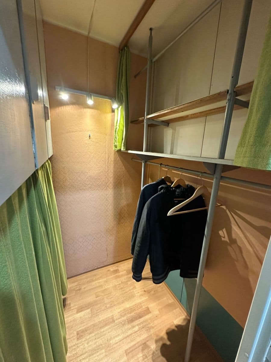 Predaj bytu 3-izbový 73 m², Jabloňová, Praha, Praha Predaj bytu 3-izbový 73 m², Jabloňová, Praha, Praha