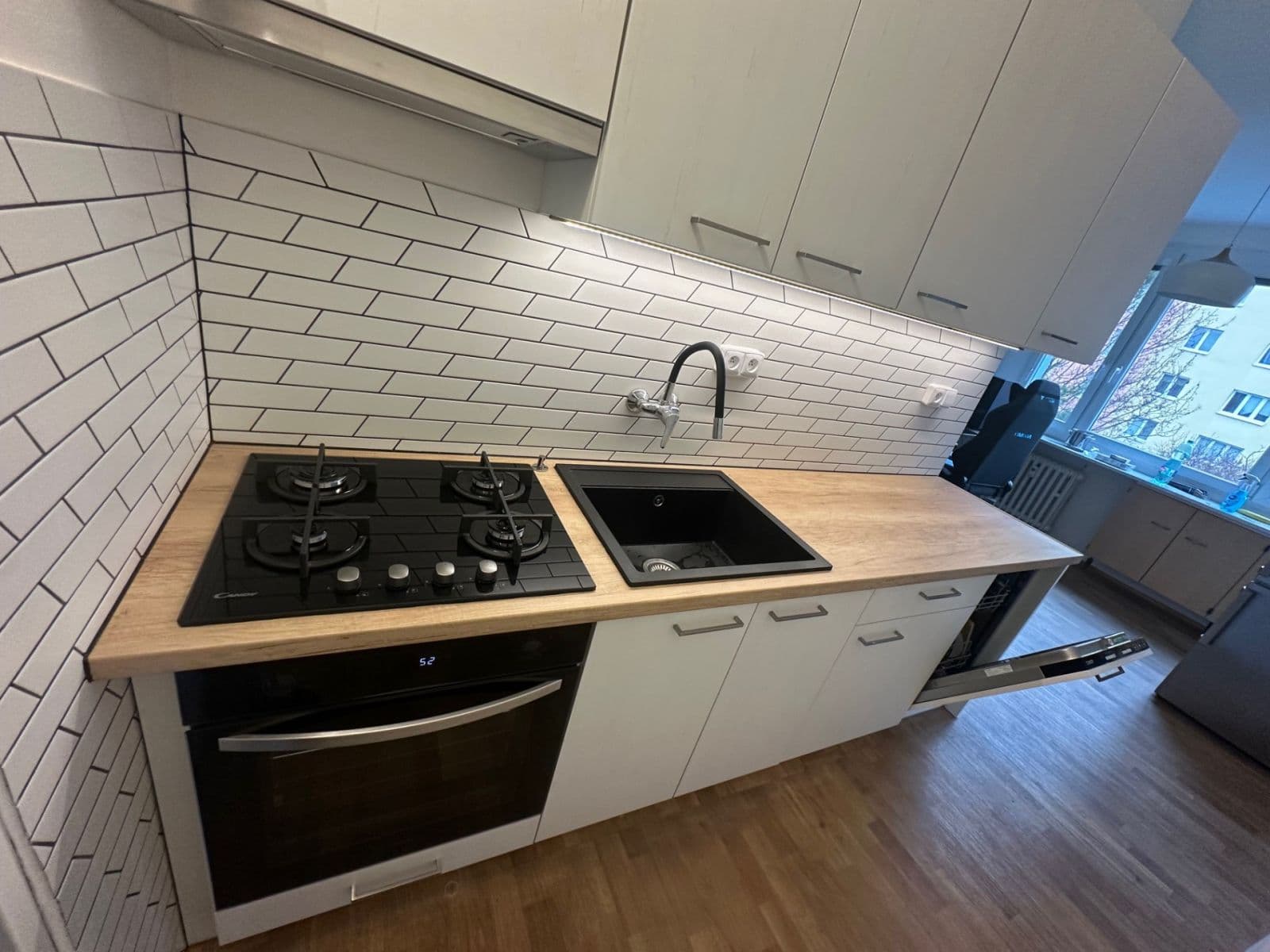 Predaj bytu 3-izbový 73 m², Jabloňová, Praha, Praha Predaj bytu 3-izbový 73 m², Jabloňová, Praha, Praha