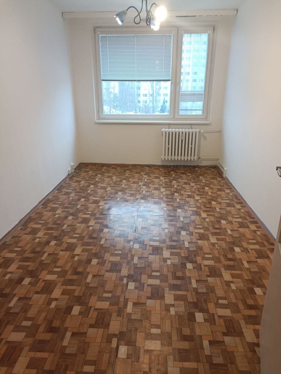 Prenájom bytu 3-izbový 81 m², Amforová, Praha, Praha Prenájom bytu 3-izbový 81 m², Amforová, Praha, Praha