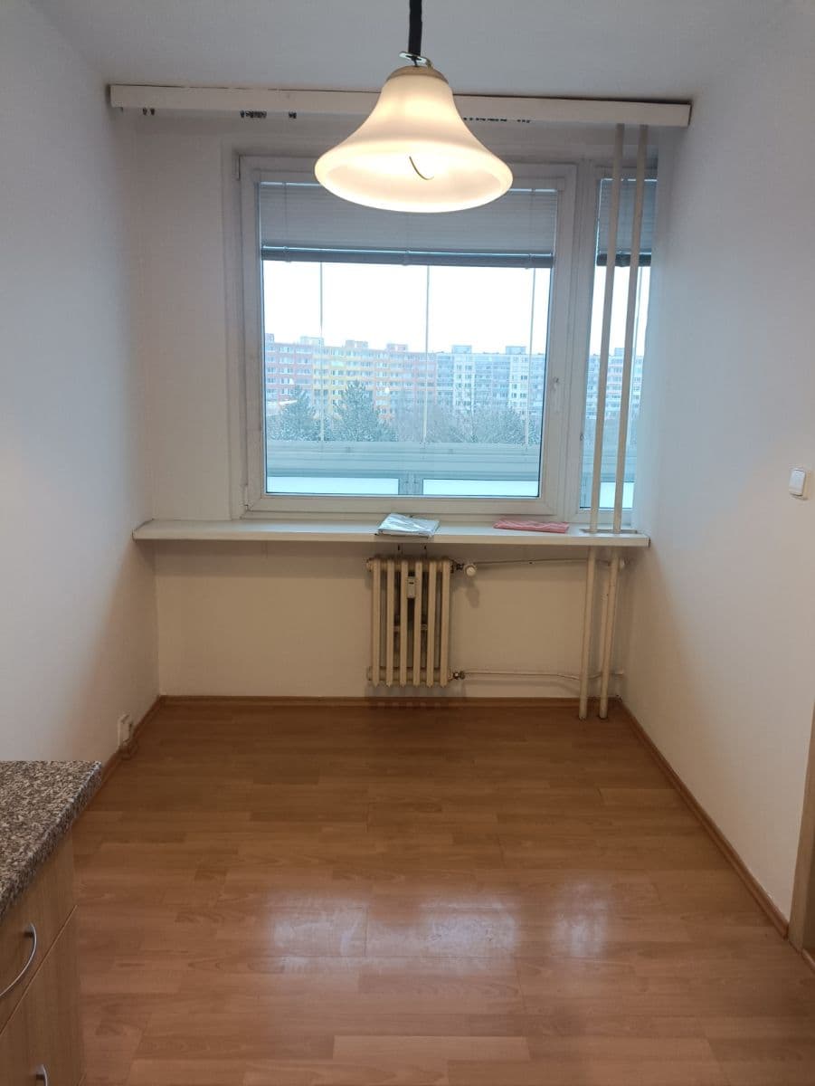 Prenájom bytu 3-izbový 81 m², Amforová, Praha, Praha Prenájom bytu 3-izbový 81 m², Amforová, Praha, Praha