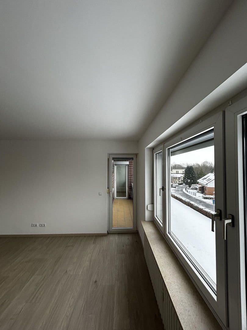 Prenájom bytu 4-izbový 92 m², Beethovenstraße 8-10, Baunatal, Hesensko Prenájom bytu 4-izbový 92 m², Beethovenstraße 8-10, Baunatal, Hesensko