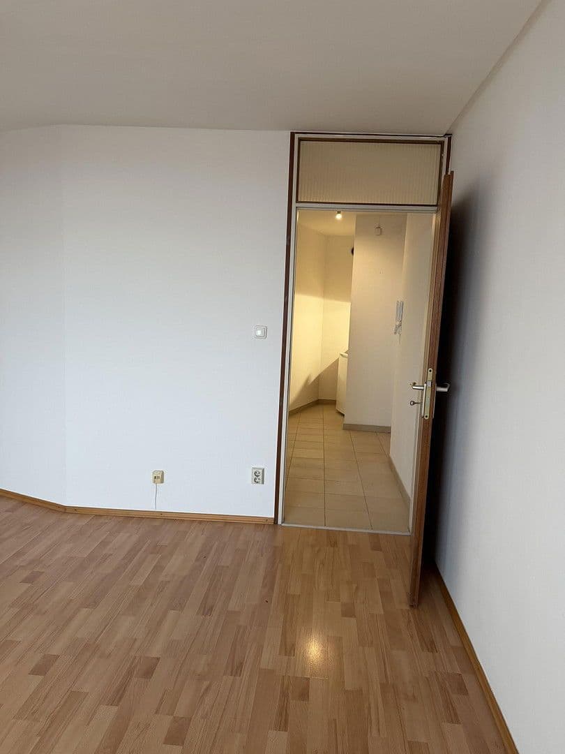 Prenájom bytu 1-izbový 30 m², Listseeweg 7, München, Bavorsko Prenájom bytu 1-izbový 30 m², Listseeweg 7, München, Bavorsko