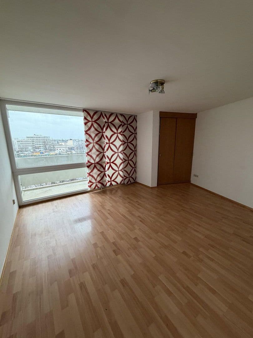 Prenájom bytu 1-izbový 30 m², Listseeweg 7, München, Bavorsko Prenájom bytu 1-izbový 30 m², Listseeweg 7, München, Bavorsko