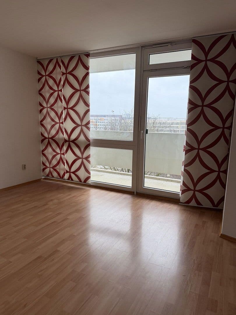 Prenájom bytu 1-izbový 30 m², Listseeweg 7, München, Bavorsko Prenájom bytu 1-izbový 30 m², Listseeweg 7, München, Bavorsko